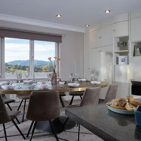 Brand New - Contemporary - 2 Bedroom - 2 Bathroom - Spacious Apartment - Lake Views Ambleside Exterior photo