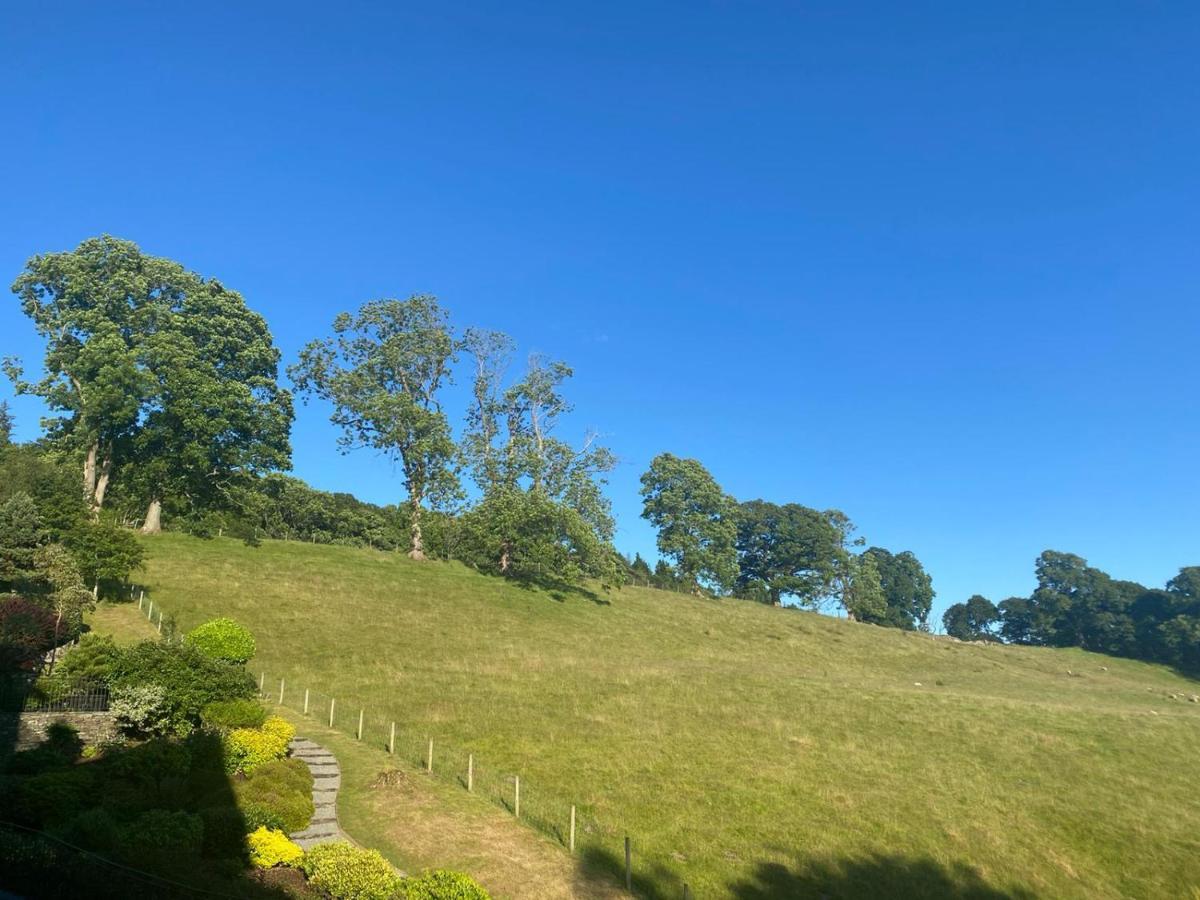 Apartment Brand New - Contemporary - 2 Bedroom - 2 Bathroom - Spacious - Views Ambleside